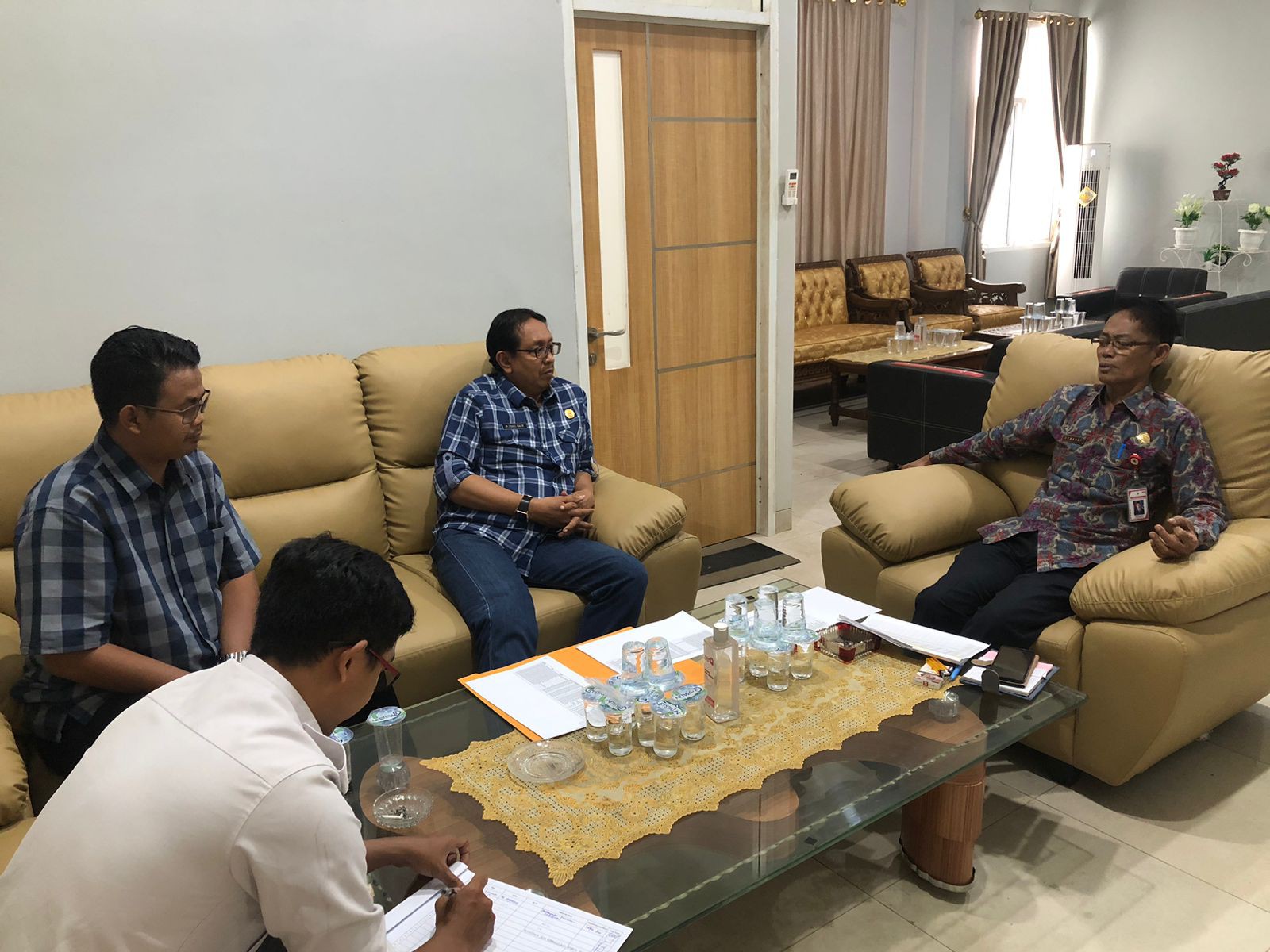 Pemadanan Data antara KPU Daerah dan Disdukcapil Kapuas Hulu