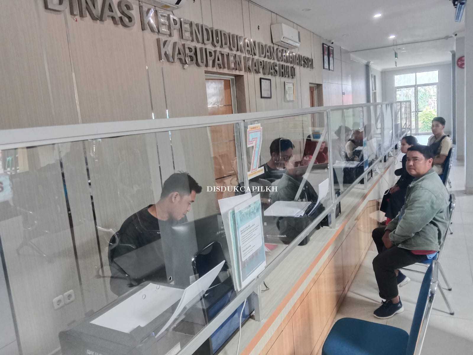 Disdukcapil Kapuas Hulu Tingkatkan Pelayanan Digital kepada Masyarakat
